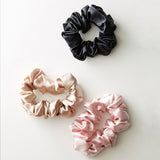 Set od 3 L gumice za kosu