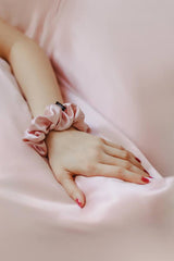 Pack of 2 pink silk pillowcases